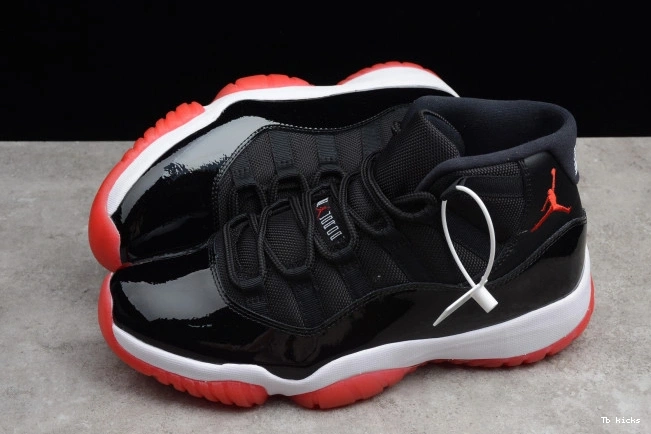 Rep TBK (2012) 378037-010 11 Jordan Bred Retro Air 0707